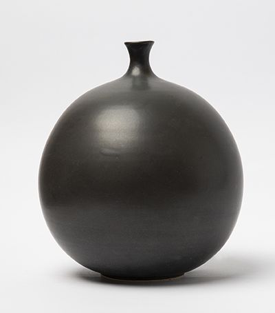Vase ball